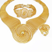 Ensemble de bijoux pour femmes tendance, plaqué or 18 carats, collier, boucles d'oreilles, bracelet, bague, 4 pièces, ensemble complet de bijoux, vente en gros, haute qualité
