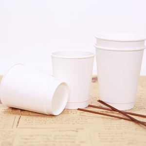 छोटे प्लास्टिक के कप lids के साथ कागज चाय और <span class=keywords><strong>saucers</strong></span> पार्टी - Product Image 6