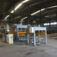 Machine automatique de formage de béton QT8-15 pour blocs, briques et pavés