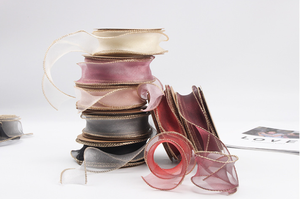 Ruban cadeau 40 mm en organza ondulé, <span class=keywords><strong>fil</strong></span> de soie enroulé, <span class=keywords><strong>fil</strong></span> de queue de poisson, bord doré, pour nœuds de boîte cadeau faits main, Saint-Valentin - Product Image 3