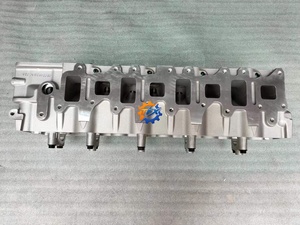 Piezas de Motor, Cabeza de Cilindro para Excavadora 4M40T, MR350198 - Product Image 3