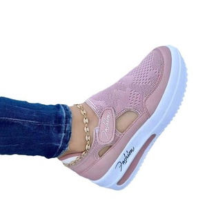 Zapatos tejidos voladores de fondo plano informales de primavera y verano para mujer, diseño de Velcro transpirable de talla grande transfronterizo, estilo para caminar - Product Image 6