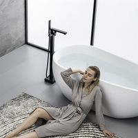 Robinet de baignoire en laiton avec finition or brossé, support de sol de luxe avec remplissage de baignoire cascade et poignée de douche en laiton