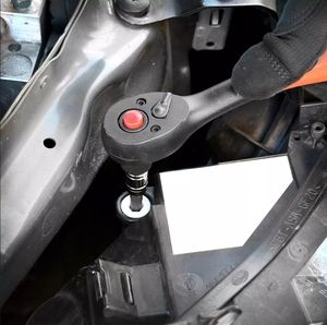 Bộ 40 đầu vặn vít đa năng bằng thép vanadi, kích thước hệ mét, gồm các loại 3/8 inch, 1/2 inch, đầu lục giác, Torx, Spline, Star - Product Image 6