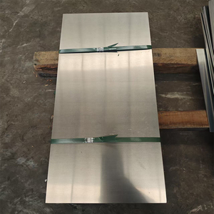 Feuille adhésive en aluminium de <span class=keywords><strong>cuisine</strong></span> 2mm série 3000 <span class=keywords><strong>plaque</strong></span> et bobine laser enduites d'alliage <span class=keywords><strong>pour</strong></span> couper les prix de soudage - Product Image 3