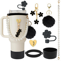 Ensemble d'accessoires pour bouteille d'eau (plus de 5 pièces) – Silicone, gel, moderne, minimaliste, lavable, réutilisable, bouchon de paille, chaîne de tasse, chaîne de perles
