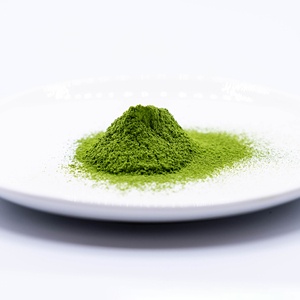 Thé vert Matcha japonais de qualité supérieure, en poudre, pour cérémonie, à la texture crémeuse et mousseuse, vente en gros - Product Image 1