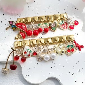 Bracelet élastique DIY en acier inoxydable plaqué or étanche italien avec pendentif breloque cerise et diamant, cadeau pour l'Italie - Product Image 1