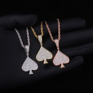 Colgante de Corazón de Póker Chapado en Oro de 18K al por Mayor con Circonitas Completas, Joyería de Lujo con Forma de Corazón de Carta de Póker - Product Image 6