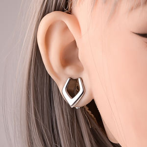 Evorte, dilatateur d'<span class=keywords><strong>oreille</strong></span> hexagonal en acier inoxydable argenté tibétain, tunnel en argent, dilatateur d'<span class=keywords><strong>oreille</strong></span>, bijoux de piercing - Product Image 2