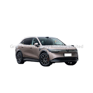 2025 Zeekr 7X largo alcance carga rápida coche eléctrico puro sistema de accionamiento de alta eficiencia excelente protección contra colisiones al por mayor - Product Image 1