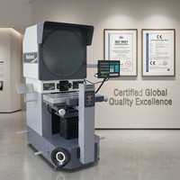 Proyector de Perfiles Horizontal WCPJ-4025W con 1 Año de Garantía, Resolución de 0.5m, Rango de Rotación de 0-360° para Inspección de Dimensiones de Herramientas y Engranajes