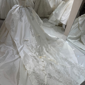Dw0231 <b>Romantic</b> Spaghetti Strap Crystal Beaded Bodice Bow Center Embroidery Ivory Satin Ball Gown Wedding <b>Dress</b> Jancember - Product Image 3