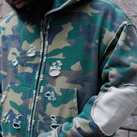 Sweat à capuche zippé camouflage personnalisé pour homme, avec détails déchirés et effet vieilli, épaules tombantes, en coton épais