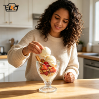 Coupes à dessert en verre transparent en forme de fleur avec base sur pied, bols à sundae en forme de pétale de tulipe pour glaces, parfaits, puddings et fruits