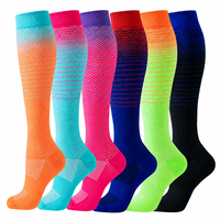Chaussettes de compression rayées, hauteur genou, respirantes, de soutien, pour le voyage, le travail, le sport, OEM, marque privée, vente en gros