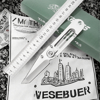 Couteau de poche pliable tactique de survie en acier inoxydable satiné, nouveau design tendance, pour la chasse, la défense personnelle, le bricolage, le camping en plein air