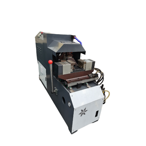 Machine à fileter les tuyaux hydraulique robuste - Conçue pour les chantiers de construction et la fabrication industrielle de tuyaux en acier - Product Image 1