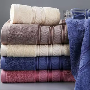 Ensemble de serviettes de bain d'hôtel 5 étoiles de luxe, 100% coton biologique, jetables, antimicrobiennes, séchage rapide, respectueuses de la peau, couleur unie - Product Image 3