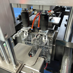 ペットボトル製造機1500ml自動販売 - Product Image 4