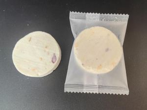 Vente en gros <span class=keywords><strong>de</strong></span> 200g <span class=keywords><strong>de</strong></span> fruits lyophilisés riches en protéines, légumes et poulet, friandises pour chats et chiens, délicieux collations au lait <span class=keywords><strong>de</strong></span> chèvre et pommes <span class=keywords><strong>de</strong></span> <span class=keywords><strong>terre</strong></span> violettes - Product Image 4