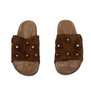 In Stock~<b>Fashionable</b> Retro Niche Rhinestone Flower Suede Slides for Women Comfortable Cloud-like Cushion Slip-on <b>Sandals</b> - Product Image 6