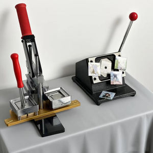 2025 China Diy Vierkant 2X2 2.5X2.5 3X3 Inch Knop Koelkast Magneet <span class=keywords><strong>Maker</strong></span> <span class=keywords><strong>Machine</strong></span> Nieuwe Pin Badge Magneet Maken Persmachine - Product Image 4