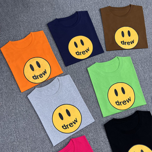 T-shirt classica a maniche corte in puro cotone da uomo e da donna, modello ampio per coppie, con lo stesso sorriso di Bieber, di un marchio trendy. - Product Image 2