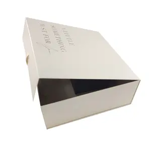 HENGXING Luxury Large Magnetic Folding Gift Box Ribbon Closures Clothing Packaging Collapsible Gift Boxes