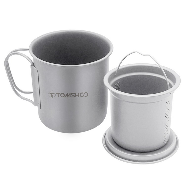 TASSE / GOURDE DE CAMPING EN TITANE - 450 ML OU 750 ML - AVEC COUVERCLE ET POIGNÉE PLIANTE