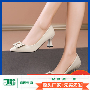 2025 printemps nouveau Design femmes pompes noires chaussures de travail en plein air professionnelles avec bouche peu profonde et talon épais chaussure unique - Product Image 6