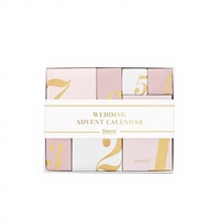 Boîte en carton rigide écologique de luxe personnalisée pour calendrier portable 7 jours, emballage tiroir avec pelliculage mat et doublure en éponge