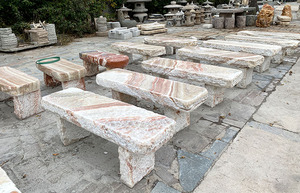 Panca in Marmo Onice da Giardino Scolpita in Pietra in Vendita - Product Image 5