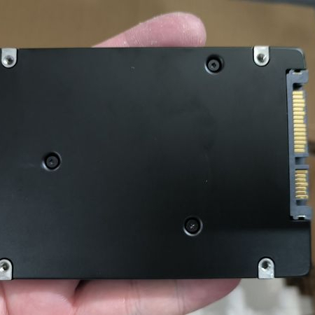 Original PM883 960GB SSD SATA III 6Gb/s 2.5 Inch Enterprise SSD MZ-7LH9600 Best Sales