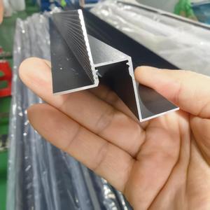 Profilés <span class=keywords><strong>LED</strong></span> pour coins supérieurs de <span class=keywords><strong>faux</strong></span> plafonds à joint invisible SDW-XF7 - Product Image 1