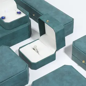 Atacado OEM logotipo personalizado mini caixas de jóias de veludo para brincos, anéis, colar, pulseira, pingente, embalagem e exibição