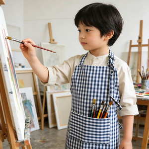Tablier pour enfants en coton à carreaux, col halter, sans manches, anti-taches, lavable en machine, usage quotidien, quatre saisons, rouge et bleu clair - Product Image 4