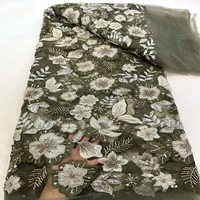 Tissu en dentelle française de luxe fait main et écologique, orné de perles et de sequins brodés délicats, pour robes de mariée élégantes