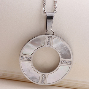 European Style Women's 32MM Diamond Shell <b>Ring</b> Titanium Steel <b>Necklace</b> Everyday Wear Round Design - Product Image 5