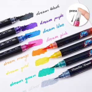 Barato al por mayor de doble <span class=keywords><strong>pincel</strong></span> metálico Glitter Brush Marker 8 colores Caligrafía Brush Pen Set - Product Image 2