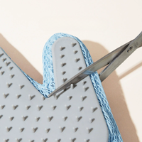 Gant anti-poils pour le toilettage des chiens et des chats