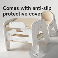 Juego de Escritorio y Silla de Estudio para Niños Vsuch con Estantería, Mesa de Aprendizaje Ajustable para Niños para Uso en el Hogar y Jardín de Infancia