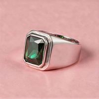 Bague en acier inoxydable et titane avec pierre précieuse colorée à finition brillante pour homme