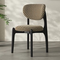 Chaise de salle à manger en bois massif de style nordique minimaliste moderne et luxueuse avec dossier pour salle à manger familiale, bureau, restaurant