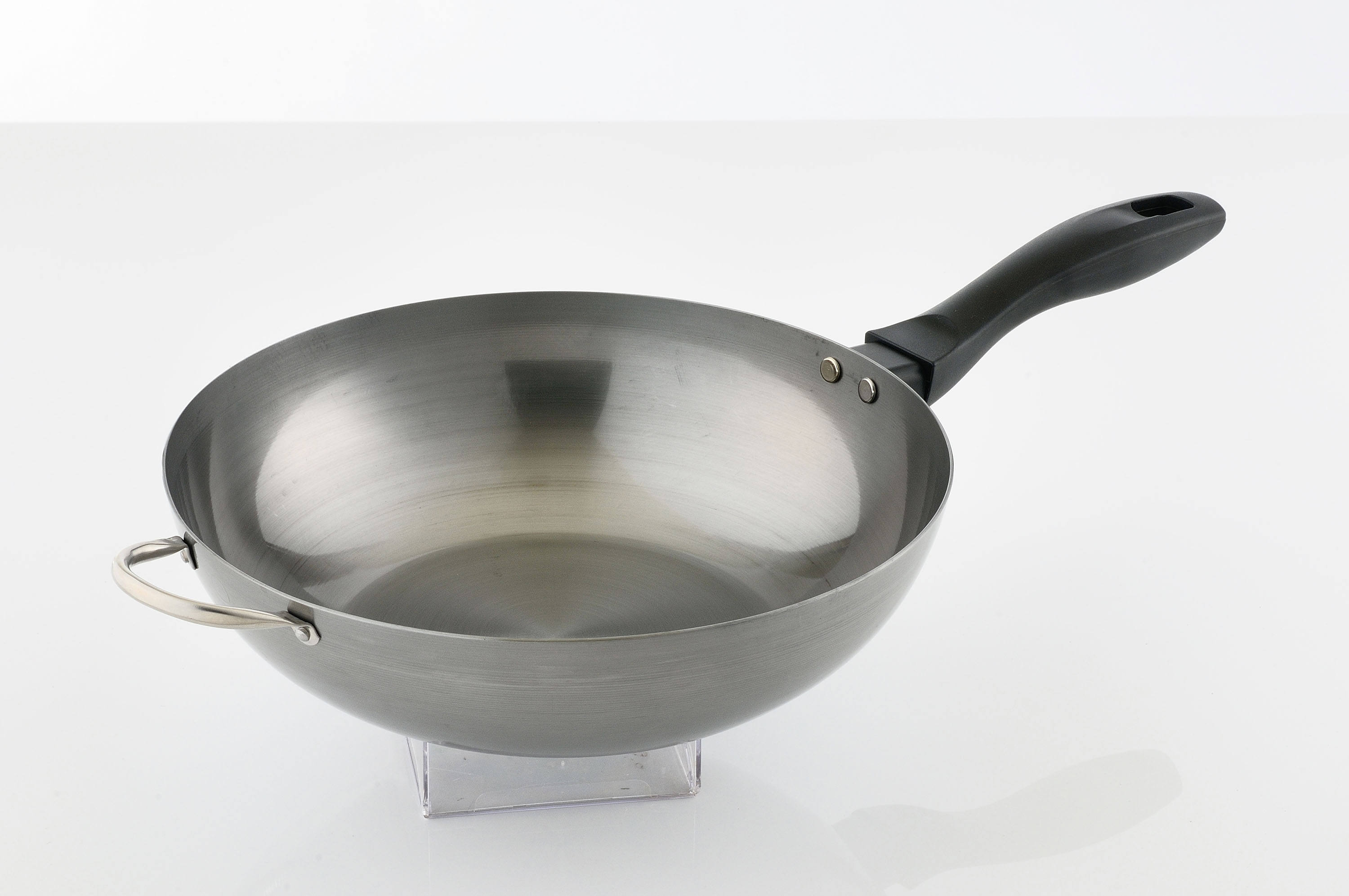 Iron deep pans 28cm