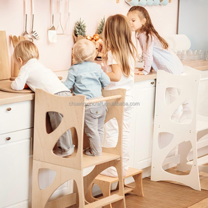โต๊ะมอนเตสซอรี่แบบพกพา 3-in-1 พร้อมเก้าอี้ครัวไม้สำหรับเด็ก พับเก็บได้ ใช้สำหรับการเรียนรู้แบบยืน - Product Image 1