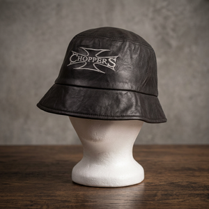 Gorro de piel para la cabeza con bordado de Cruz de Hierro, gorro de camionero de estilo liso con bordado de cruz de hierro para deportes de invierno - Product Image 3