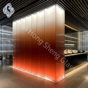 Panel de Vidrio Decorativo con Degradado de Color, Lámina de Vidrio Artístico Ecológica Personalizada para Hoteles, Villas, Restaurantes y Bares - Product Image 1