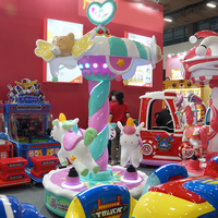 Manège à monnayeur pour 3 joueurs, idéal pour parcs d'attractions intérieurs, centres commerciaux et centres de divertissement pour enfants et familles