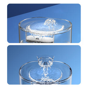 نافورة مياه محمولة للحيوانات الأليفة بتصميم شفاف على شكل قطة وكلب مع نظام دوران تلقائي سهلة التنظيف للاستخدام أثناء التخييم - Product Image 5